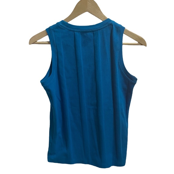 Mid 2000’s Ribbed Tank - Picture 2 of 12